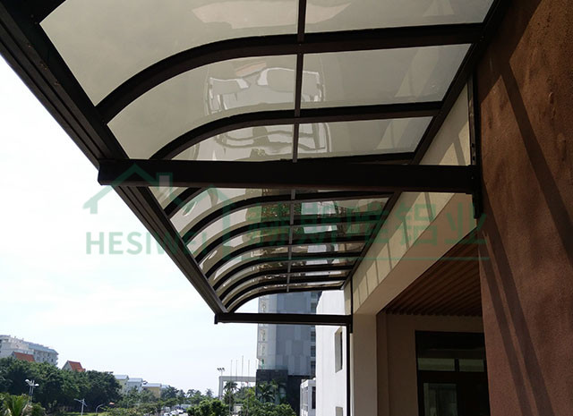 三亞魯能美麗三區東區車棚 - 羅先生