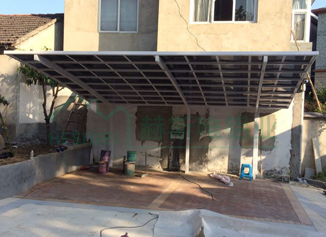 浙江省杭州市余杭區瓶窖大山觀村一組車棚 - 張先生