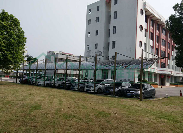 廣東鶴山市址山鎮政府車棚 - 吳先生