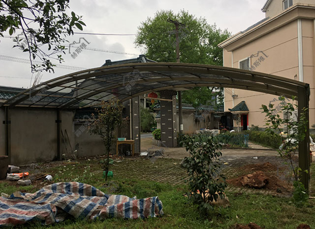 浙江省江山市清湖鎮下菜棚村 劉先生